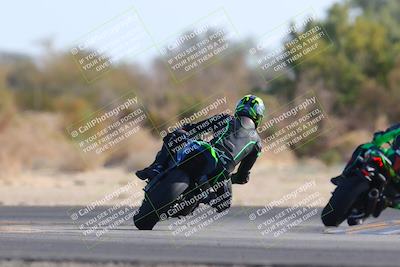 media/Dec-18-2022-SoCal Trackdays (Sun) [[8099a50955]]/Turn 7 Backside (1125am)/